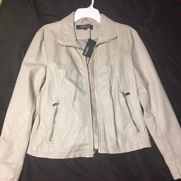 Ladies jacket - Picture 2 of 8